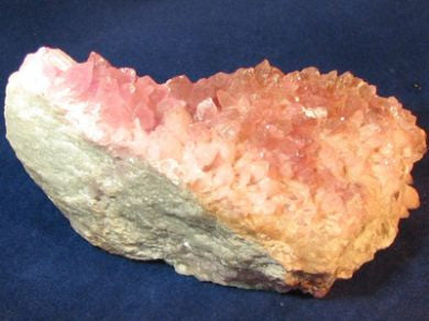 Cobaltian,Calcite