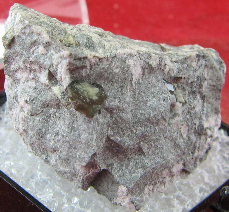 Narsarsukite