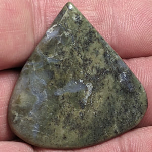 Actinolite Cabochon 3.3 cm #26