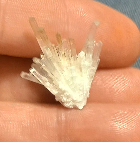 Fine Scolecite crystal from Pune, India #226
