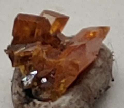 Wulfenite from Red Cloud Mine, Arizona. Stock 0.9 cm #5219