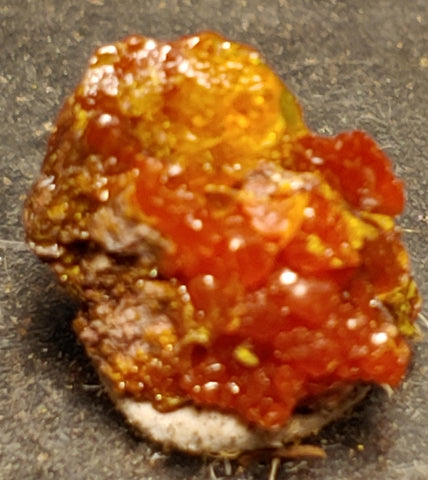 Wulfenite and Mimetite from Rowley Mine, Arizona. 0.9 cm #4071