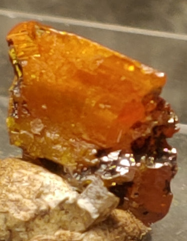 Wulfenite from Red Cloud Mine, Arizona. Stock 0.9 cm #5234