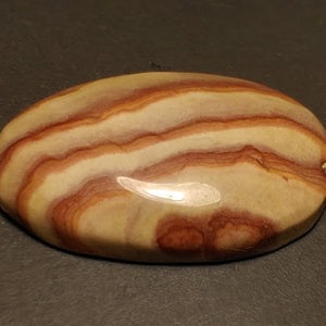 Wonderstone Cabochon 3.7 cm #1033