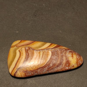 Rolling Hills Dolomite Cabochon 3.9 cm #1049