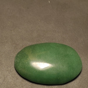 Green Chalcedony Cabochon. 3.5 cm #1065