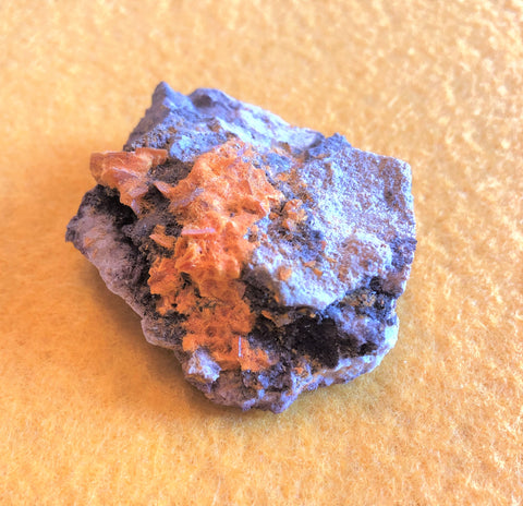 Wulfenite and Mimetite from Rowley Mine, Arizona. 5.0 cm # 1029sl
