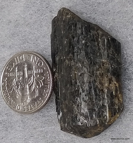 Fluororichterite from Wilberforce, Ontario, Canada. #1324