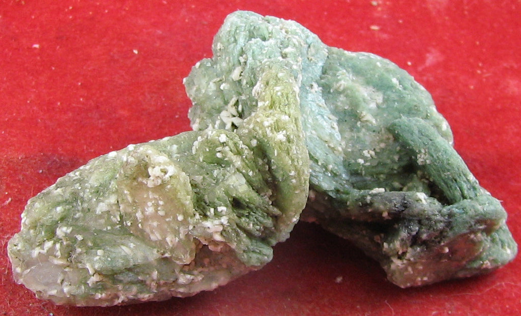 Celadonite,Included,Heulandite