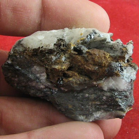 Groutite