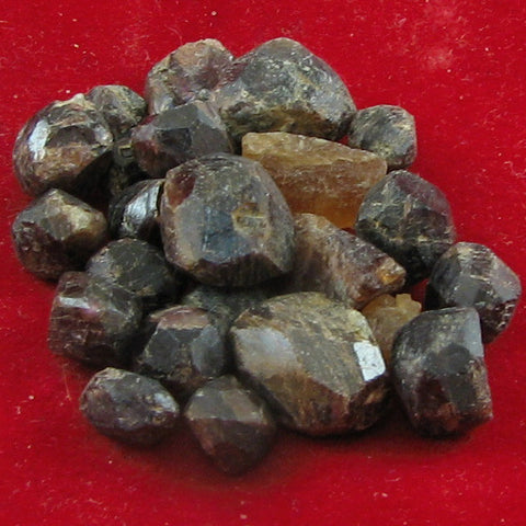 Almandine,Garnet