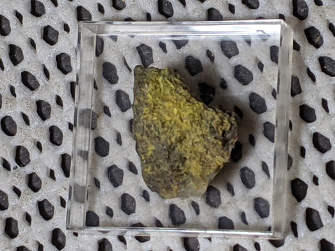 Pottsite, Clinobisvante, Rare Type Locality Mineral.  2 cm # 3019