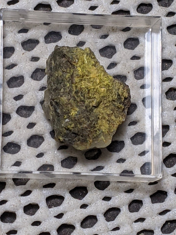 Pottsite, Clinobisvante, Rare Type Locality Mineral.  2 cm # 3019