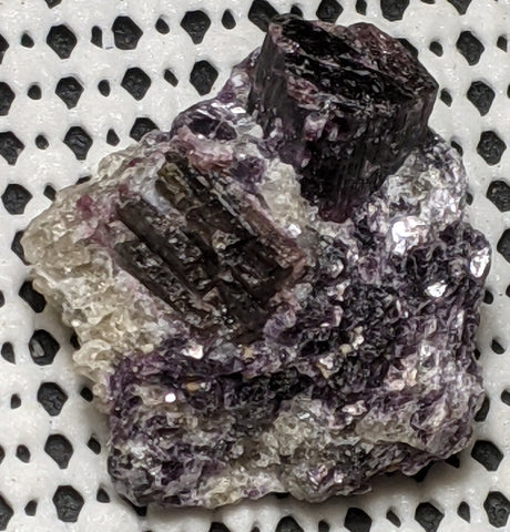 Rubellite red Tourmaline from Finland. 4 cm #343
