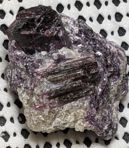 Rubellite red Tourmaline from Finland. 4 cm #343