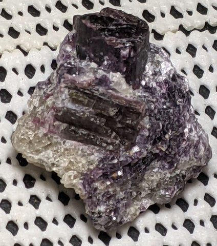 Rubellite red Tourmaline from Finland. 4 cm #343
