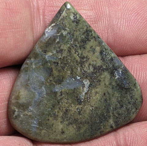 Actinolite Cabochon 3.3 cm #26