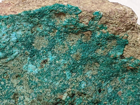 Dioptase, Christmas Mine, Gila County, Arizona. 11.8 cm #622