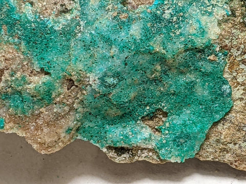 Dioptase, Christmas Mine, Gila County, Arizona. 11.8 cm #622