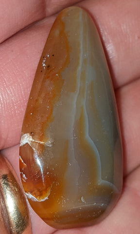 Banded Carnelian Cabochon from Peru. 4.1 cm #19