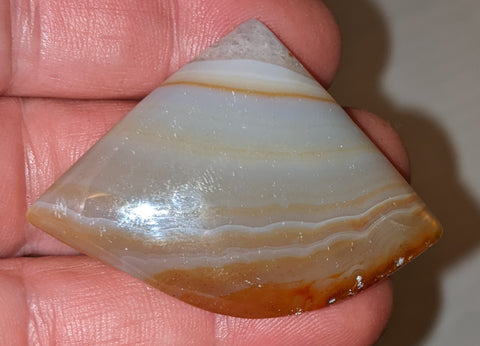 Banded Carnelian Cabochon from Peru. 5.1cm #20